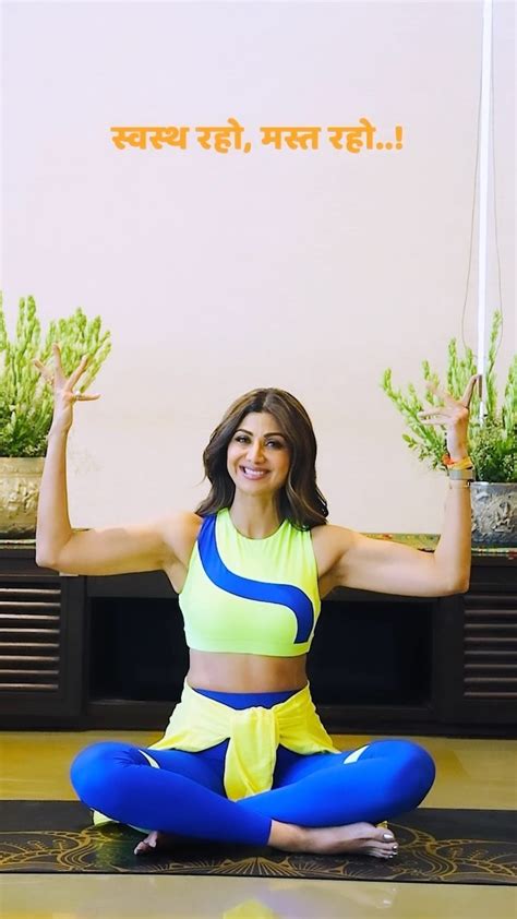 Heres Why Shilpa Shetty Inspires Us To Take Up Yoga