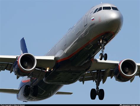 VQ BEF Aeroflot Russian Airlines Airbus A321 211 Photo By Akbarali