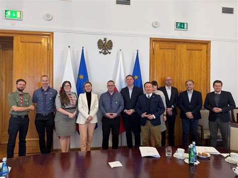 Visita da delegação da OMME à Polônia para reuniões governamentais de