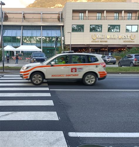 Operatore Ecologico Investito Mentre Pulisce La Strada Prima Lecco