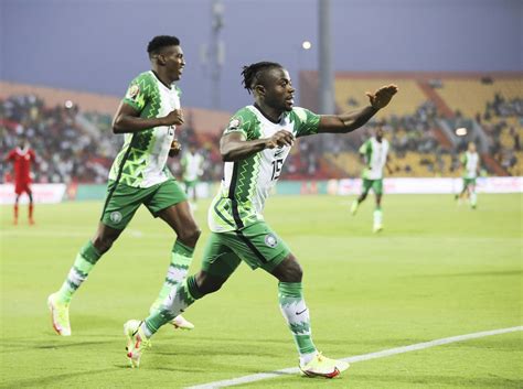 FC Nantes Moses Simon passeur le Nigéria se qualifie en demi finale