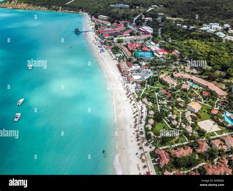 Dickenson Bay beach, Antigua Stock Photo - Alamy