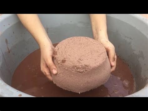 ASMR SUPER DUSTY RED DIRT BLOCKS CRUMBLING IN WATER PASTE PLAY