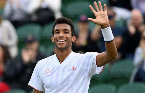 Félix Auger Aliassime Accède Au 3e Tour à Wimbledon Le Devoir