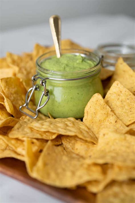 Creamy Avocado Salsa Verde