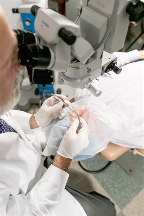 Cataract Surgeries And Treatment Advanced Eyecare Associates