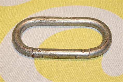 Original Vietnam Era Dated Usgi Special Forces Carabiner Marked Wyott