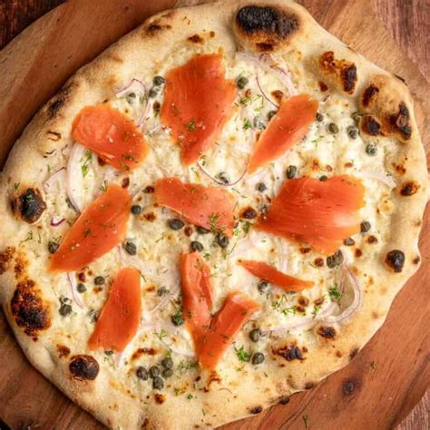 Hot Honey Pizza With Prosciutto And Ricotta Vindulge