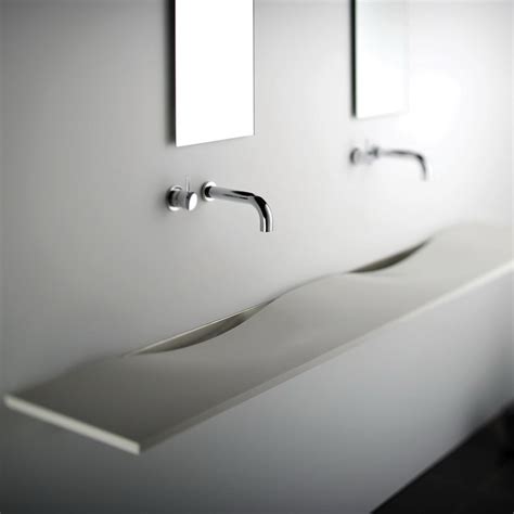 Choosing Right Variety Of Sinks For Small Bathroom