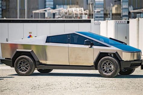 How The Wedgy Tesla Cybertruck Looks After A Rollover Carexpert