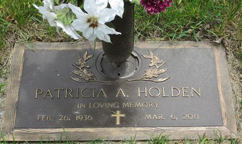 Patricia Annette Olsen Holden (1936-2011) - monumento Find a Grave