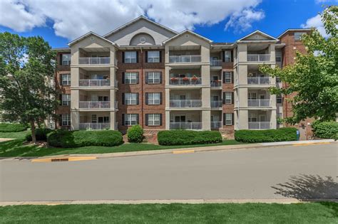 Claremont Apartments In Overland Park Ks