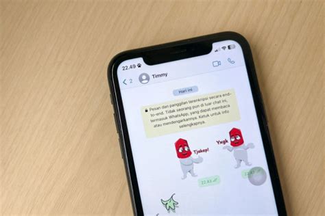 Pakai Wajah Orang Lain Untuk Stiker Whatsapp Pidana 8 Tahun