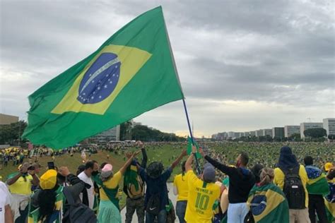 Bolsonaristas Tentam Promover Primeiras Manifesta Es P S Metr Poles