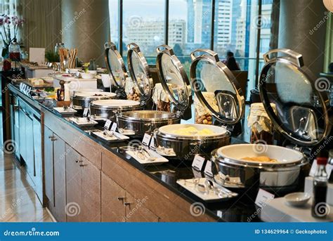 Alimento De Abastecimento Do Bufete No Restaurante Do Hotel Close Up