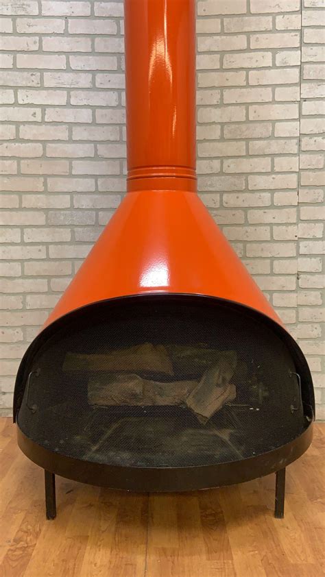 Vintage Preway Freestanding Cone Gas Fireplace In Orange Indoor