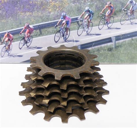 Shimano 105 Golden Arrow 6 speed cassette – Defietsenmaker