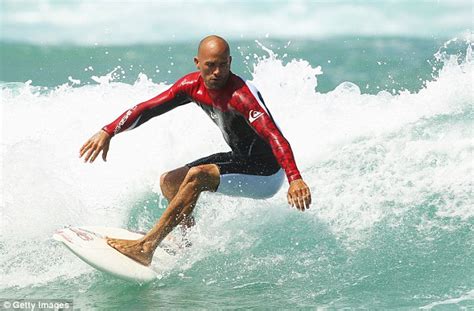 Kelly Slater Wave Company Builds Wave Machine That Can Give Surfers The Perfect Ride Daily