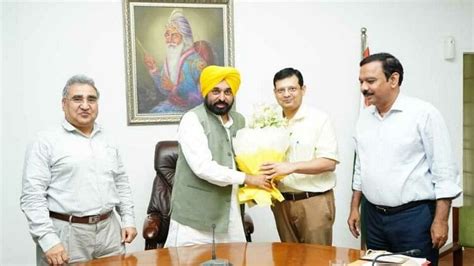 Ias Anurag Verma Will Take Over As Chief Secretary Of Punjab Today