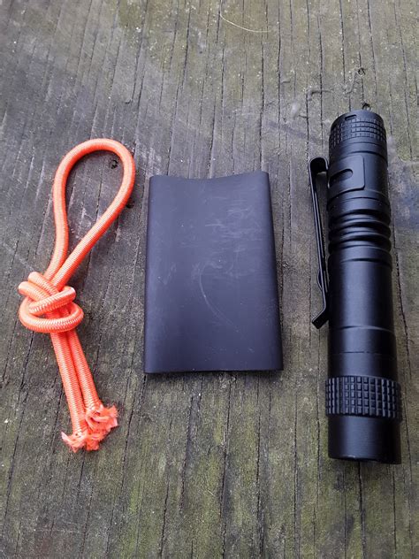 Diy Flashlight W Lanyard Kit Bushcraft Kelso