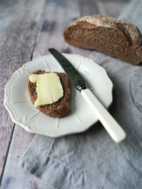 Black Russian Rye Bread With Chocolate Recipe Yum Eating