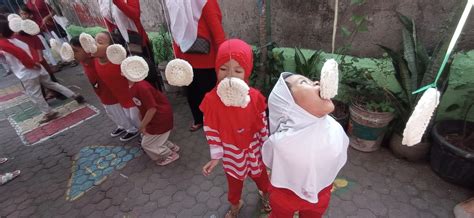 Celebrate Indonesias Th Independence Day Ayodya Duren Tiga Early