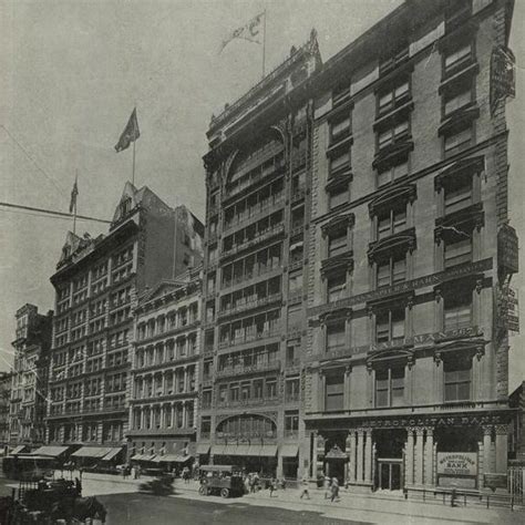 The Architectural Aesthetics of SoHo Explored — SoHo Broadway Initiative