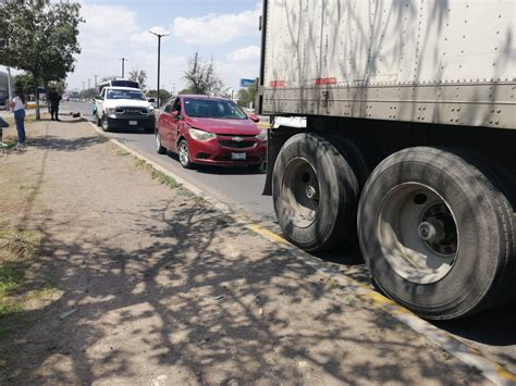 Accidente Entre Tres Veh Culos En San Juan Noticias De Quer Taro