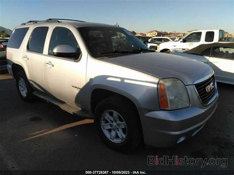 Report 1gks1ae02cr266628 Gmc Yukon 2012 Silver Flexible Fuel Price