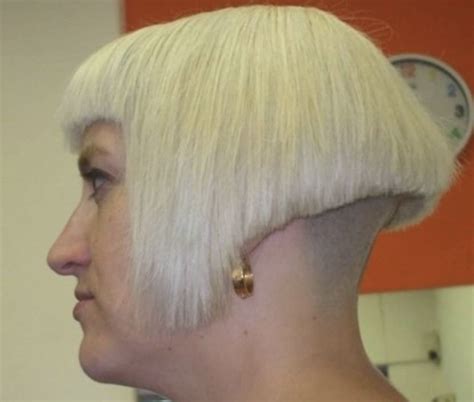 Pin By Paul Paige Sijnja On Shaved Napes Bobs Shaved Bob Shave Her