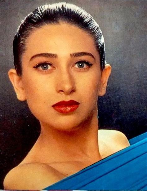 Pin By Nisareen On Bollywood 1990 S Indian Actress Images Beautiful Indian Actress Karisma