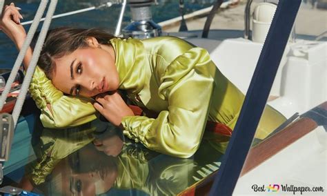 Gorgeous Olivia Culpo In Hamptons Magazine Photoshoot 4k Wallpaper Download