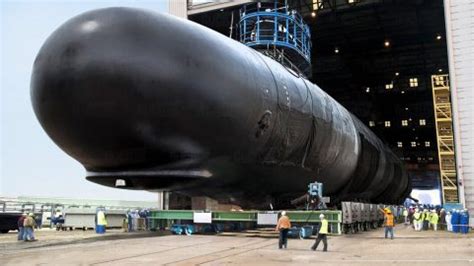 The Hypnotic Launch of US Gigantic $4 Billion Nuclear Submarine ...