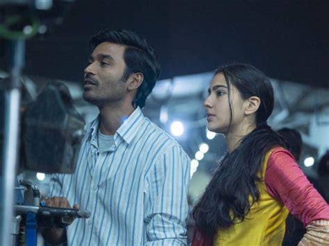 Atrangi Re First Look Sara Ali Khan Dhanush Are Perfect Fits For