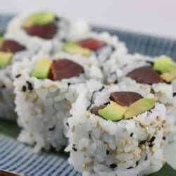 Les Meilleurs California Maki Avocat Thon Pr Par S Par Des Japonais