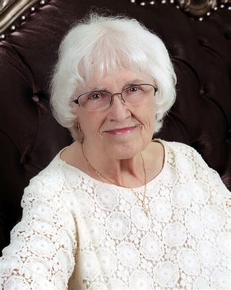 Reading Charleston Gazette Mail obituaries reveals local history 9