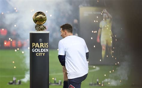 Ballon Dor Messi Absent De La Liste Pour La Première Fois Depuis 2005 Le Parisien