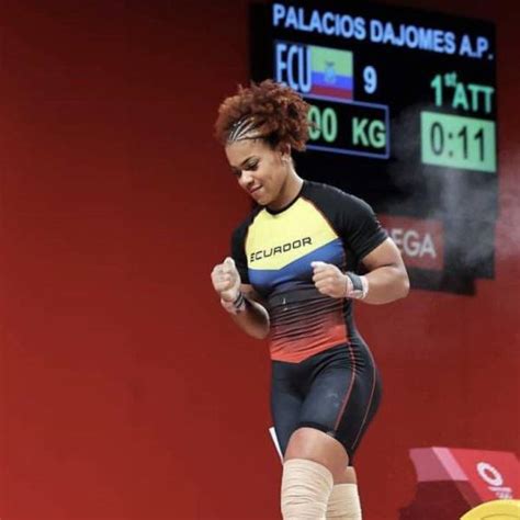 Angie Palacios Consigui Dos Medallas De Oro Y Una De Plata En El