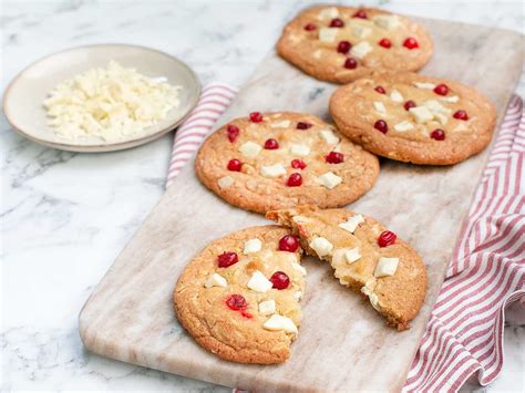 Cookies Med Vit Choklad Och Tranb R K Ket Se