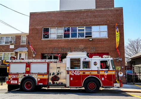 Fdny Engine Company 246 In Brooklyn Ny Editorial Stock Photo Image