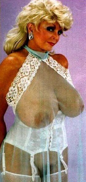 Netta Jade Su Primer Anal 3AB Porn Pic