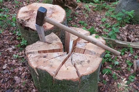 How To Split Wood And Logs With An Axe Updated Awesome Axes