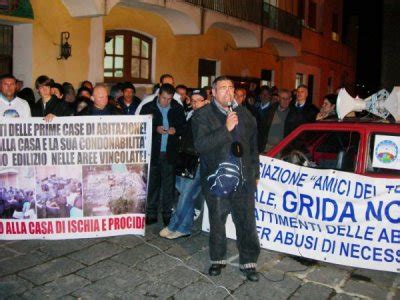 Gennaro Savio Per La Pandemia Si Chiudono Piazze E Lungomari E Non Si