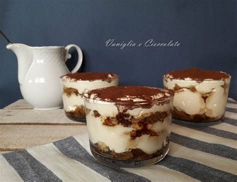 Tiramisù classico monoporzione Ricetta veloce e semplice