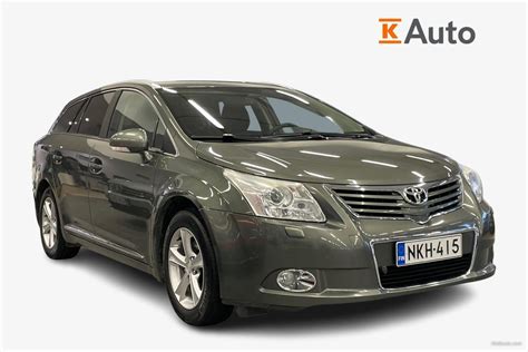 Toyota Avensis Valvematic Linea Sol Plus Wagon Huoltokirja