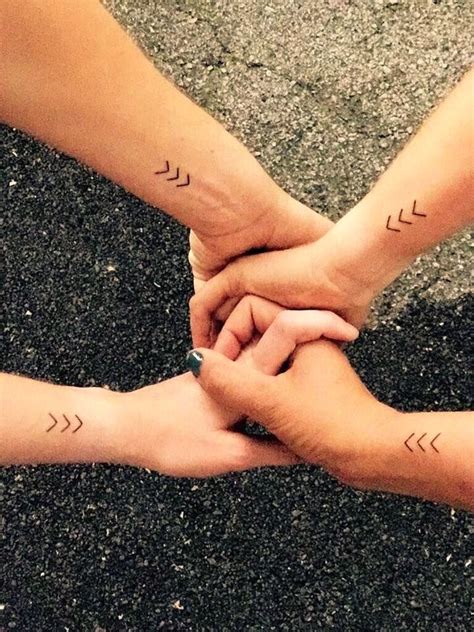 42 Coolest Matching Bff Tattoos That Prove Your Friendship Is Forever Eceme Tatuajes A