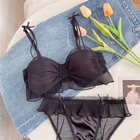 New Product Japanese Lace Bra With Underwear Sweet Ultra Thin Lingerie
