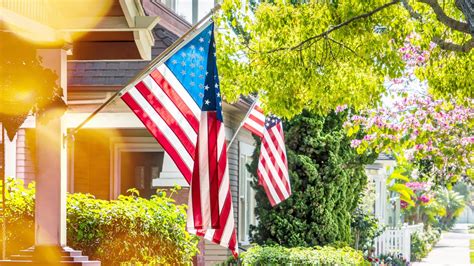 8 Amazing Front Porch Flags For 2024 Storables