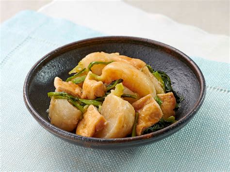 油揚げとカブの煮物｜レシピ｜エスビー食品株式会社