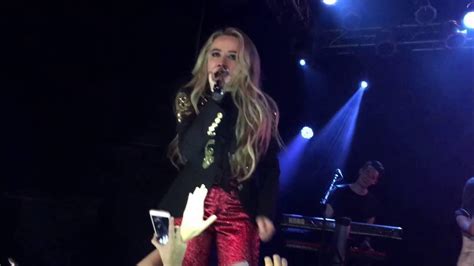 Sabrina Carpenter Singing Beautiful Well Be The Stars The Highline